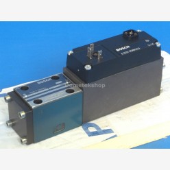 Bosch 0 811 404 042 with 0 831 006003 Bosch 0 811 404 042 with 0 831 006003